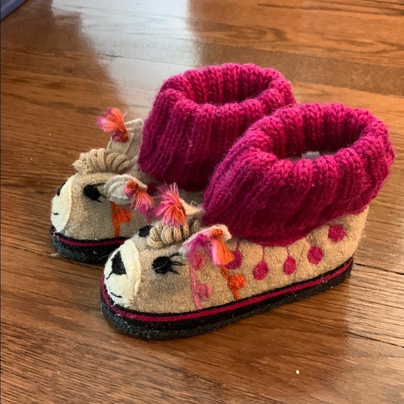 Garnet Hill wool kids slippers size 6 - Picture 2 of 6